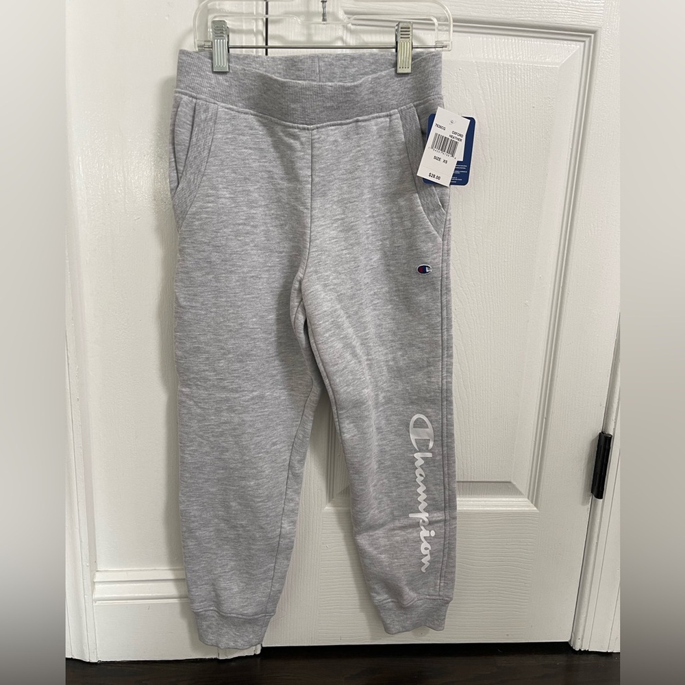 CHAMPION Heather gray Sweatpants. Size XS. BRAND NEW WITH TAGS